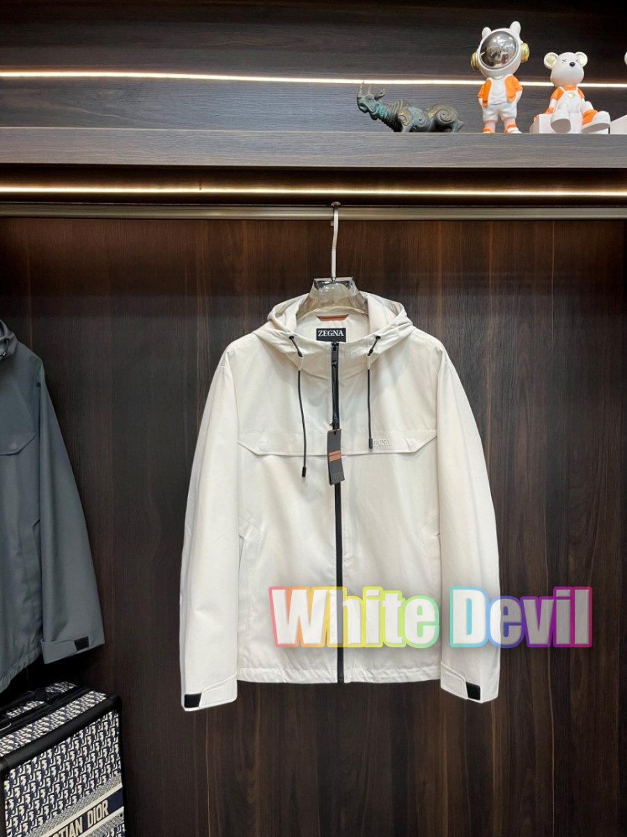하얀악마 제냐 점퍼 (2).jpg
