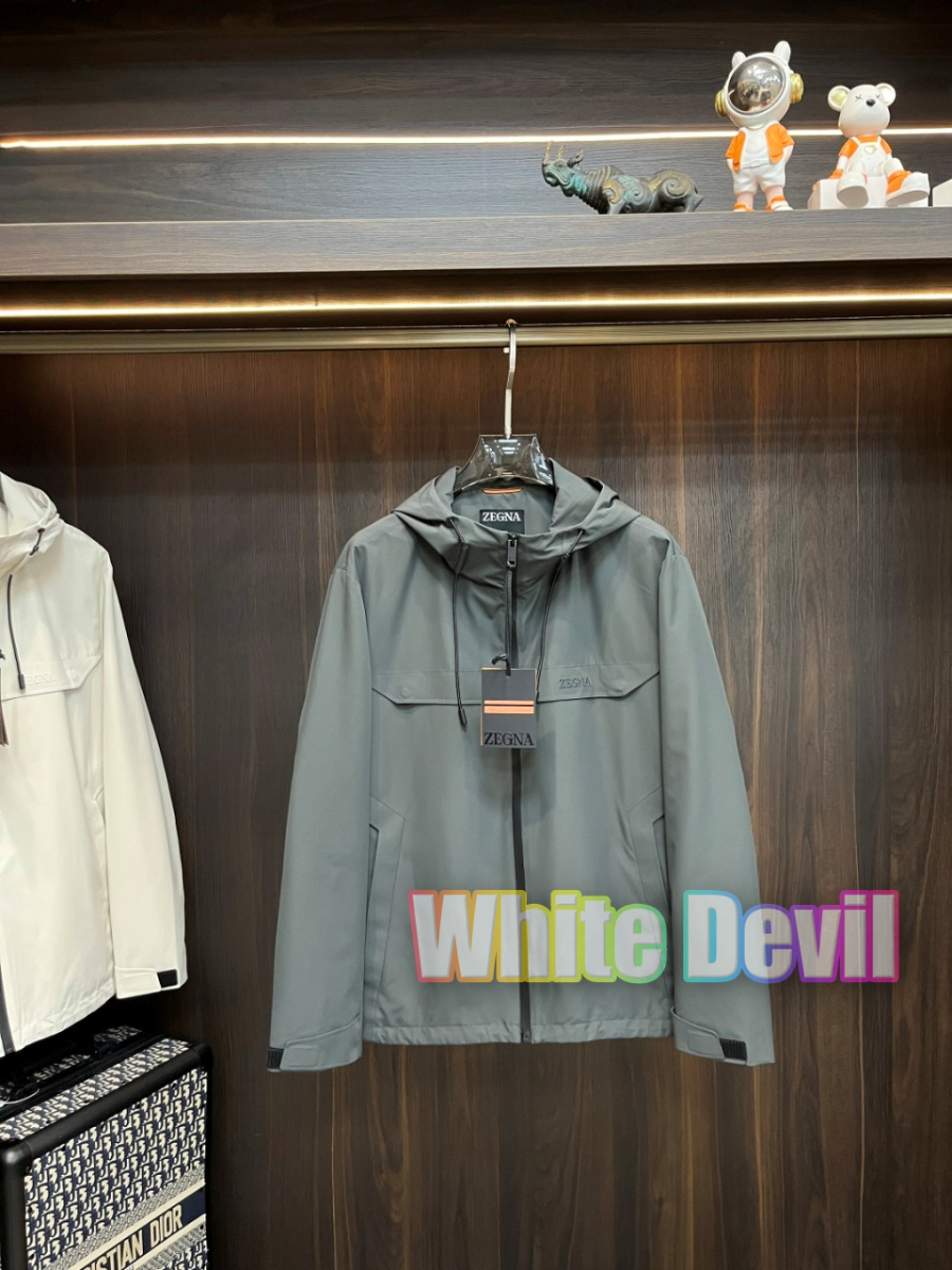 하얀악마 제냐 점퍼 (3).jpg