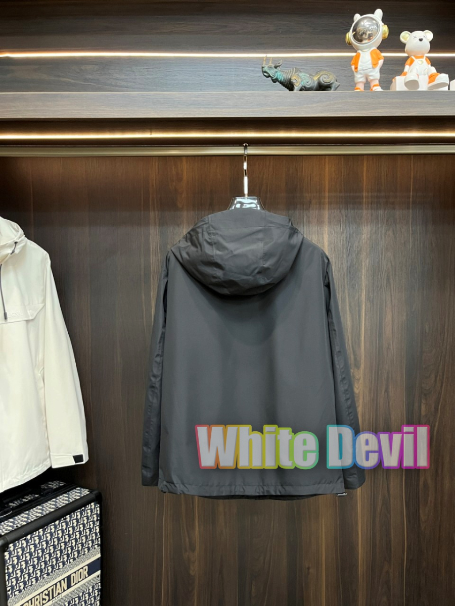 하얀악마 제냐 점퍼 (7).jpg