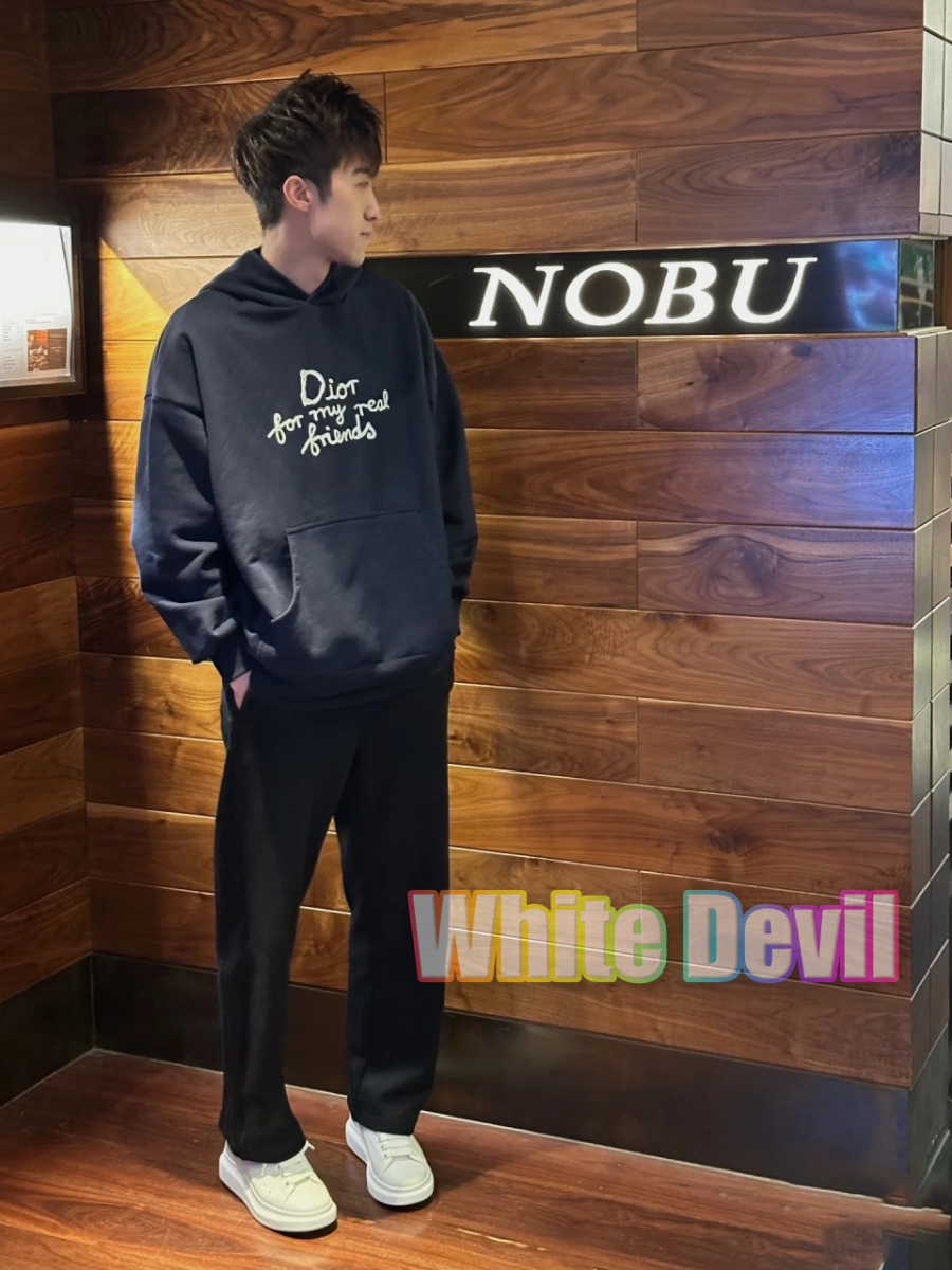 하얀악마 디올 후드티 (1).jpg