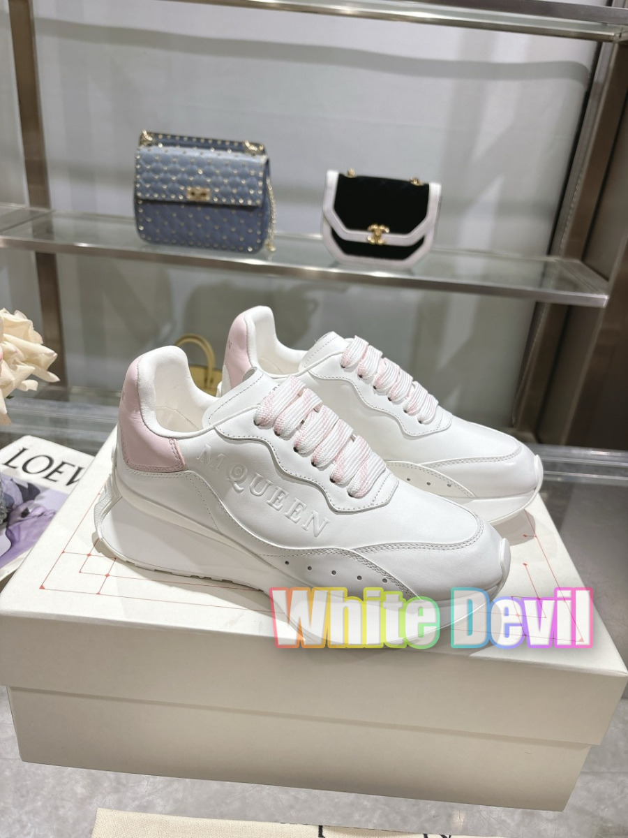 하얀악마 맥퀸 스니커즈 (9).jpg