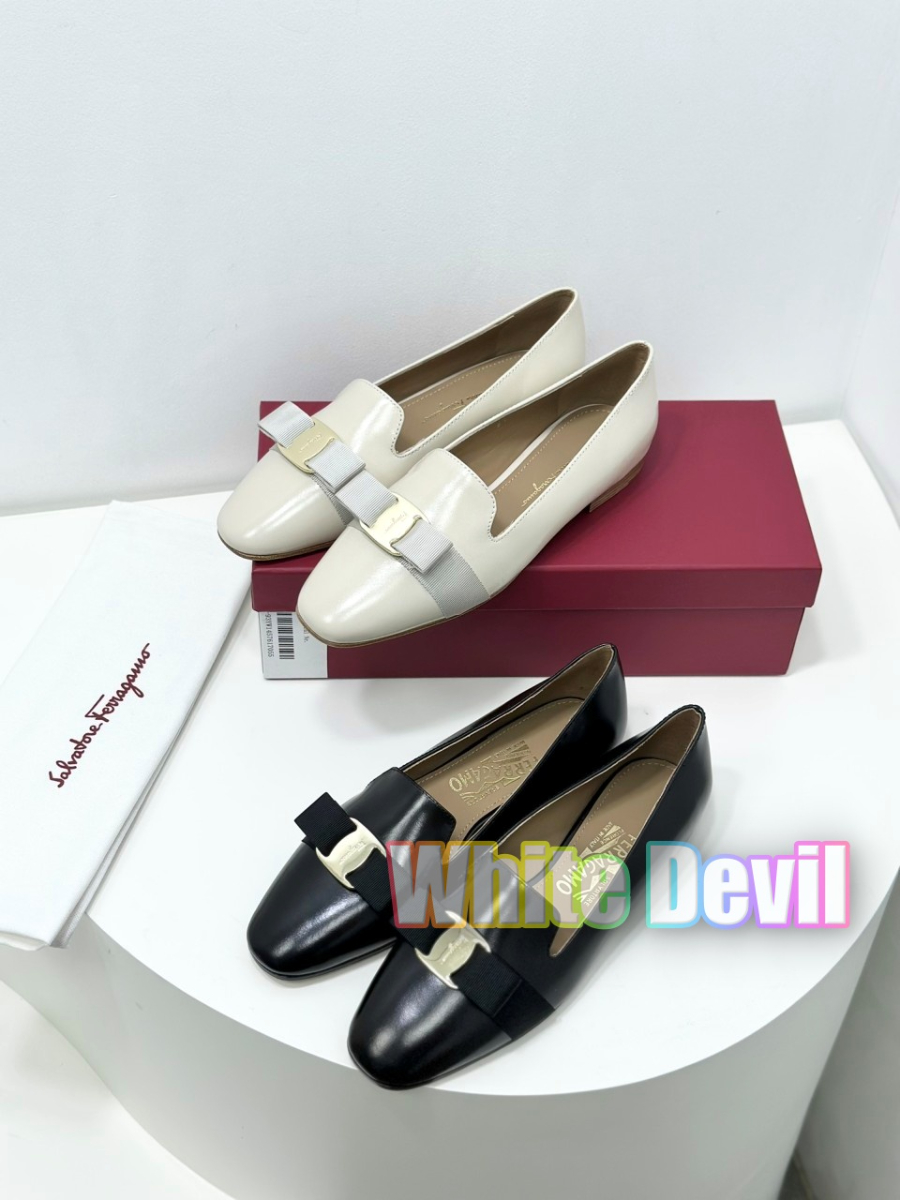 하얀악마 페라가모 구두 (1).jpg