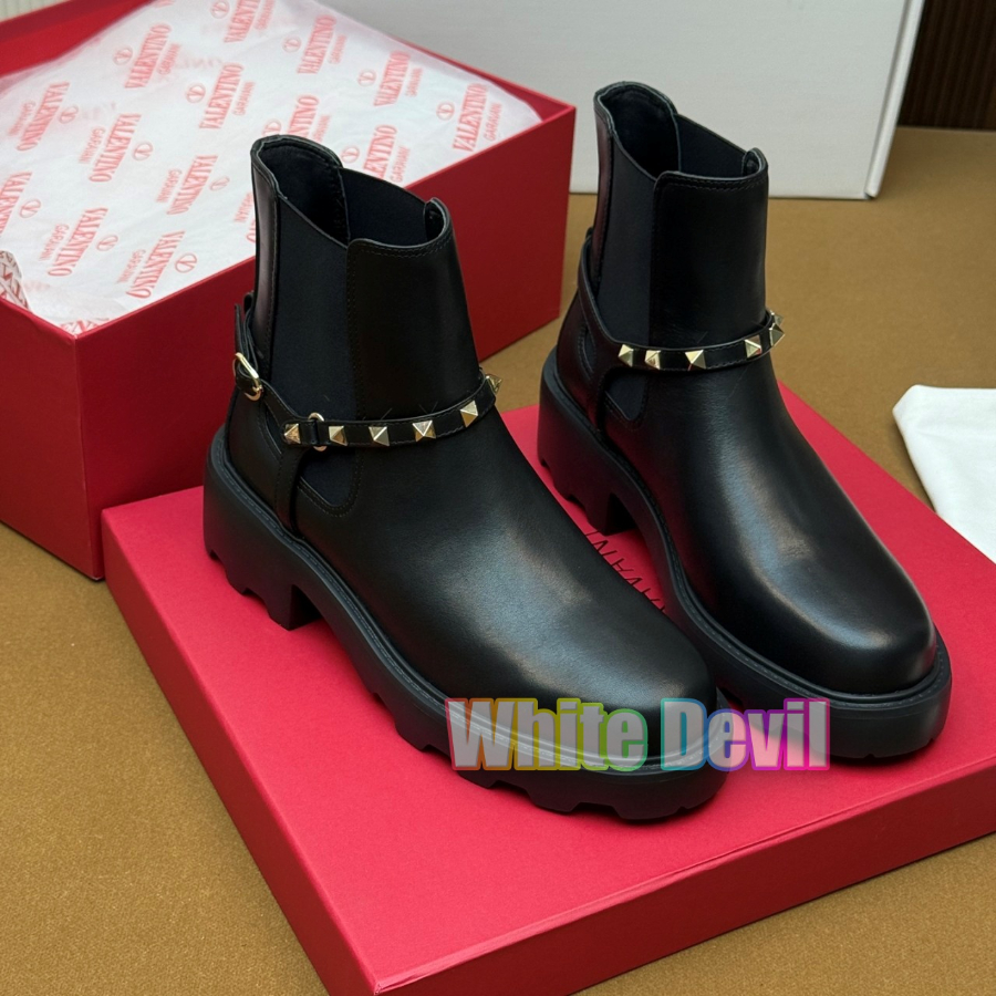 하얀악마 발렌티노 워커 (1).jpg