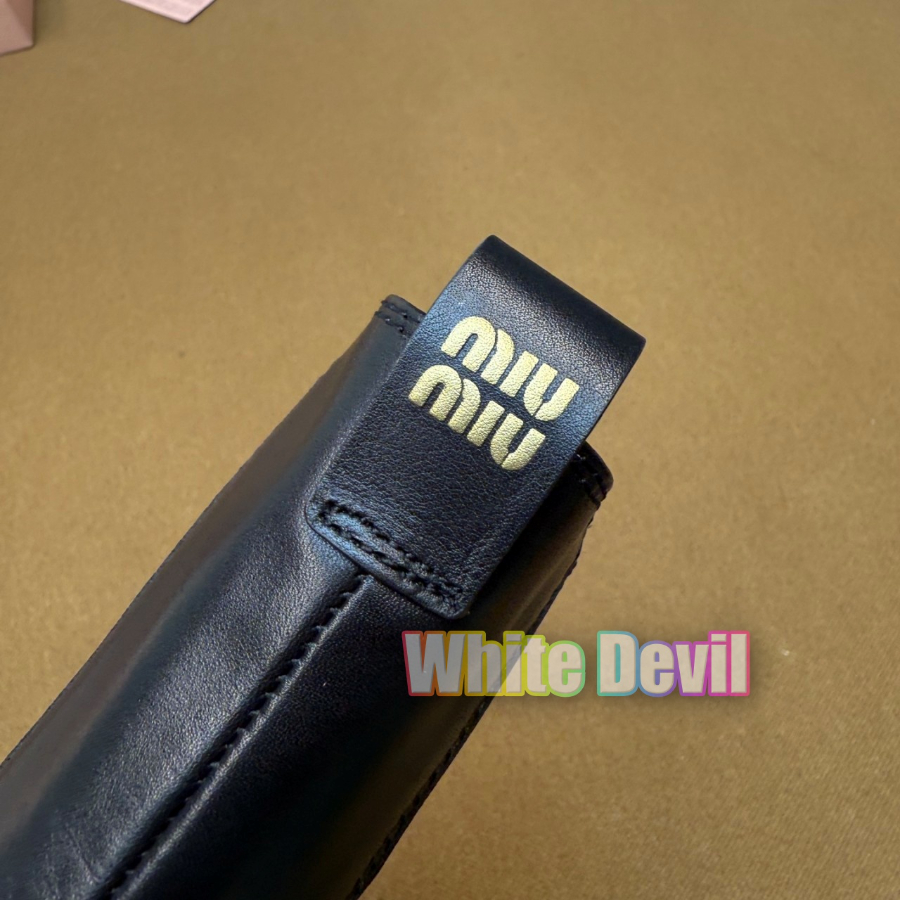 하얀악마 미우 워커 (12).jpg