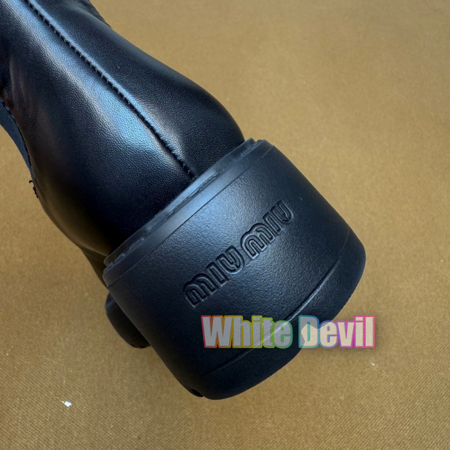 하얀악마 미우 워커 (14).jpg