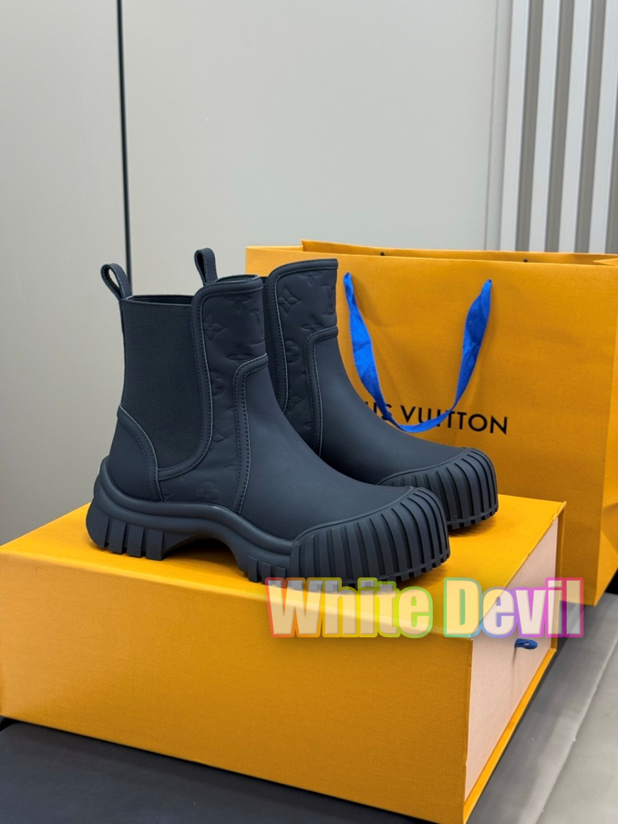 하얀악마 루이 부츠 (3).jpg