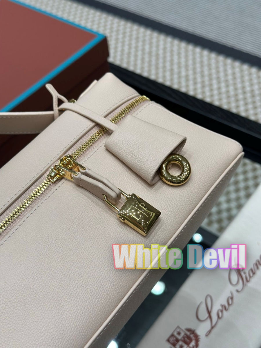 하얀악마 로로 가방 (4).jpg