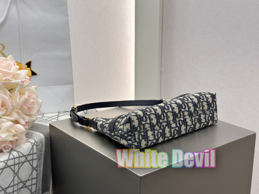 하얀악마 디올 카로 (10).jpg