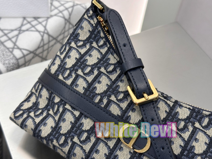 하얀악마 디올 카로 (14).jpg