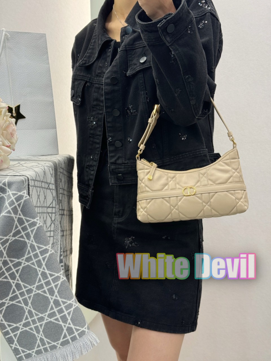 하얀악마 디올 시갈 (1).jpg