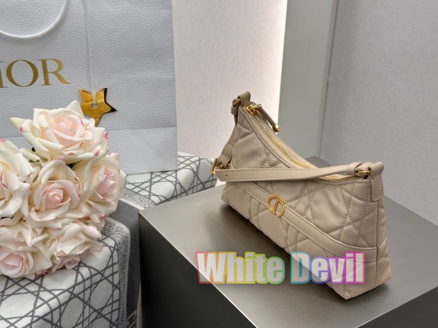 하얀악마 디올 시갈 (8).jpg