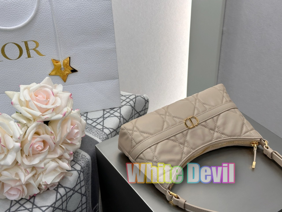 하얀악마 디올 시갈 (7).jpg