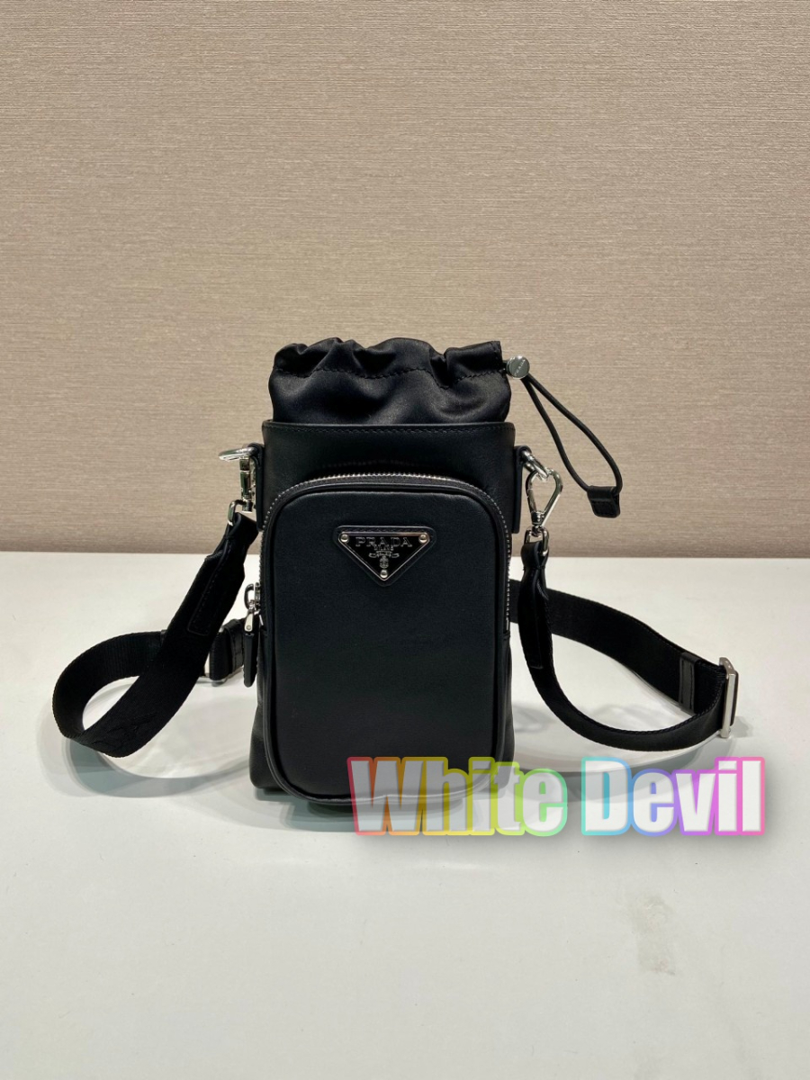 하얀악마 프라다 가방 (4).jpg