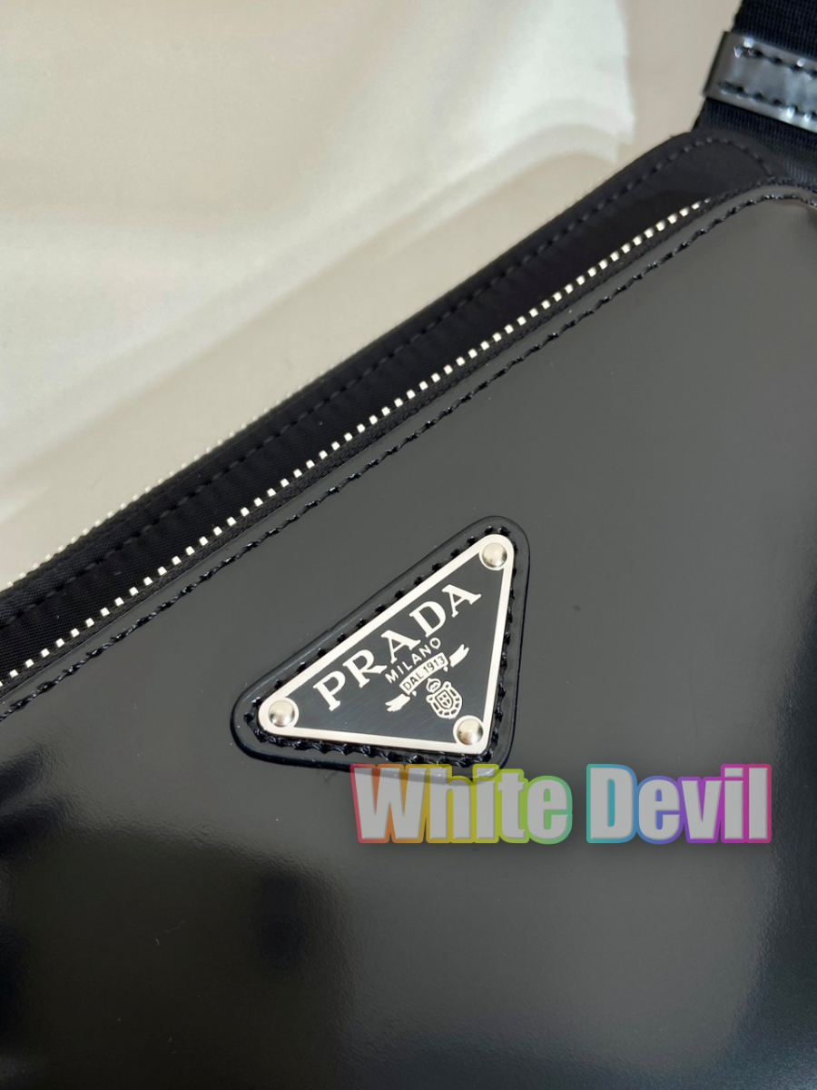 하얀악마 프라다 크로스백 (10).jpg