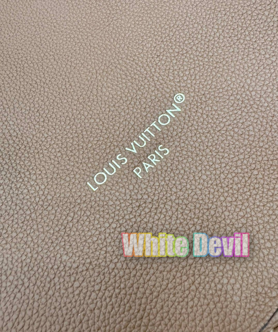 하얀악마 루이 네어풀 (7).jpg