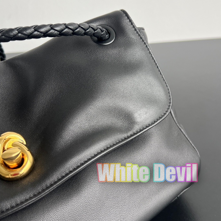 하얀악마 보테가 메디슨 (7).jpg