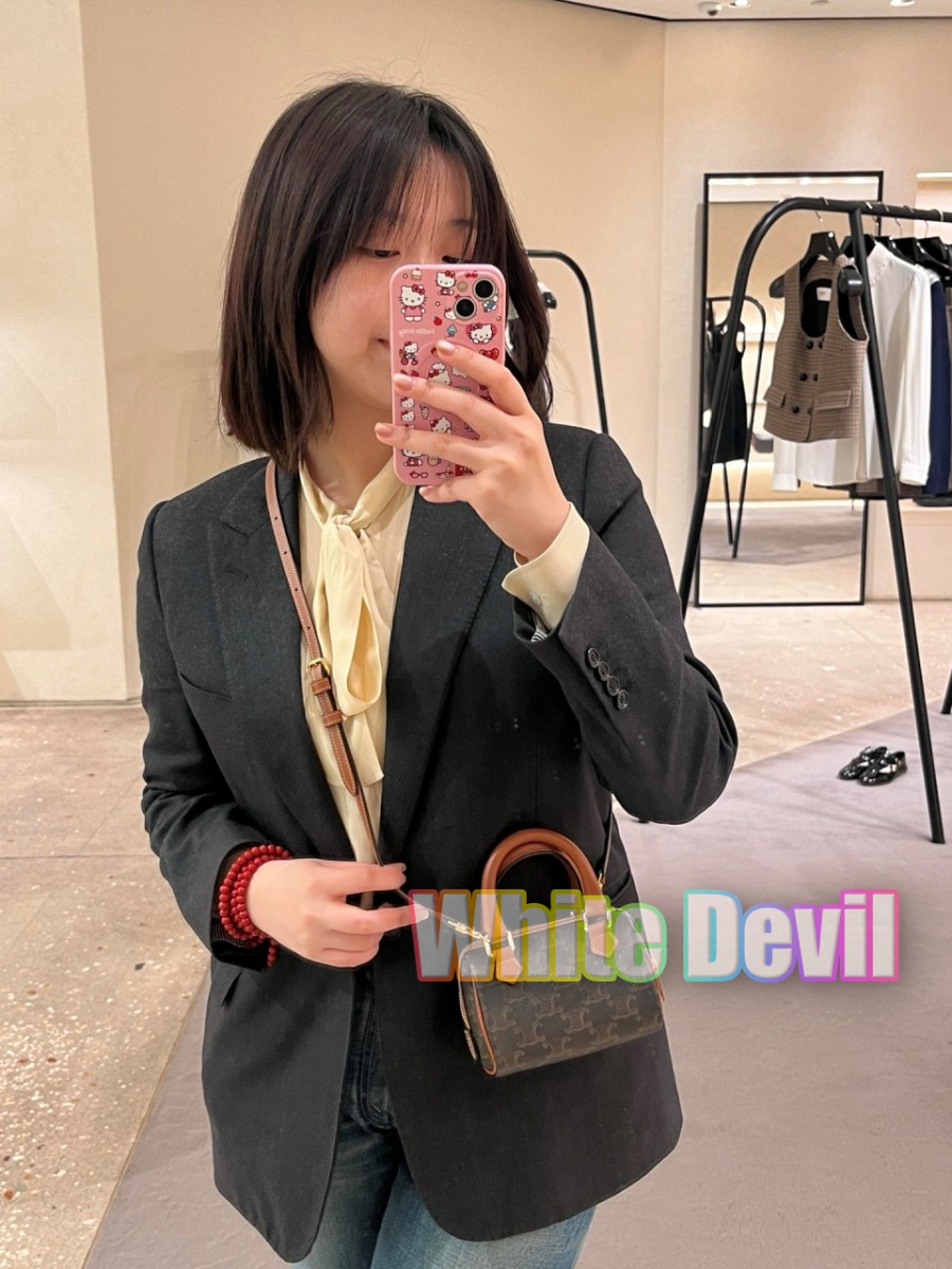 하얀악마 셀린 트리오페 (1).jpg