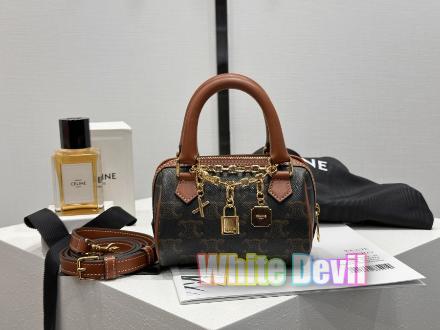 하얀악마 셀린 트리오페 (3).jpg