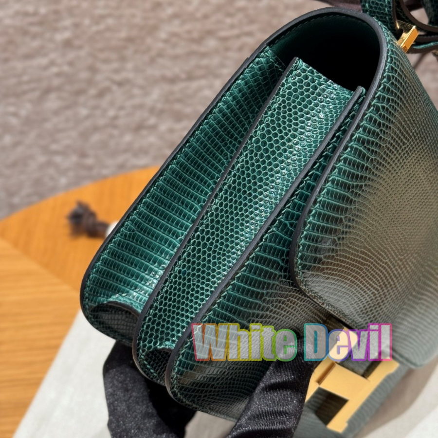 하얀악마 에르 콘스탄스 (13).jpg