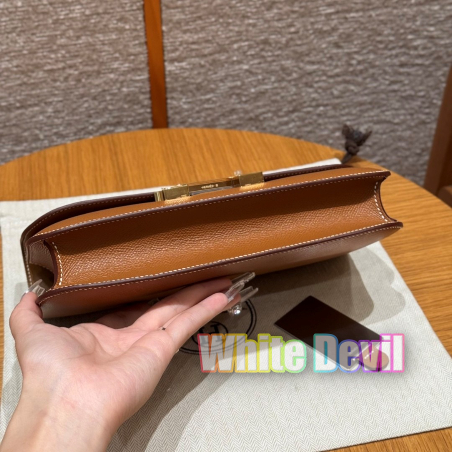 하얀악마 에르 콘스탄스 엘란 (6).jpg