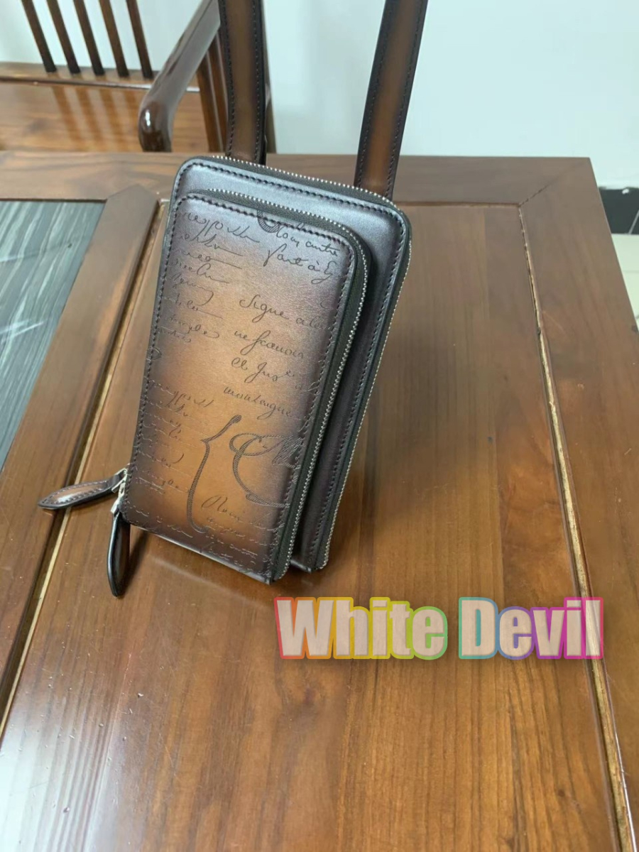 하얀악마 벨루티 메신저백 (2).jpg