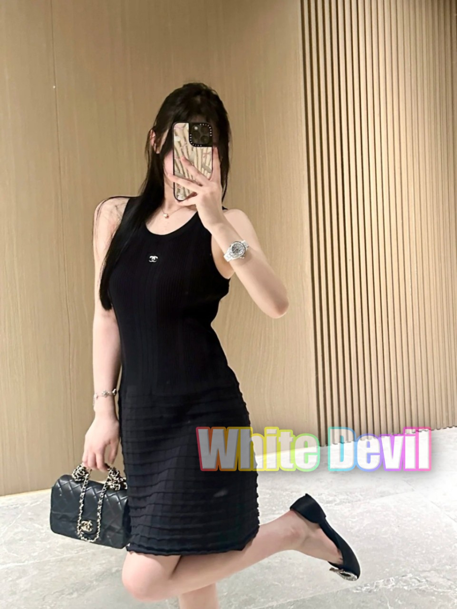 하얀악마 샤넬 원피스 (2).jpg