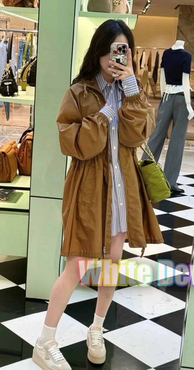 하얀악마 프라다 코트 (3).jpg