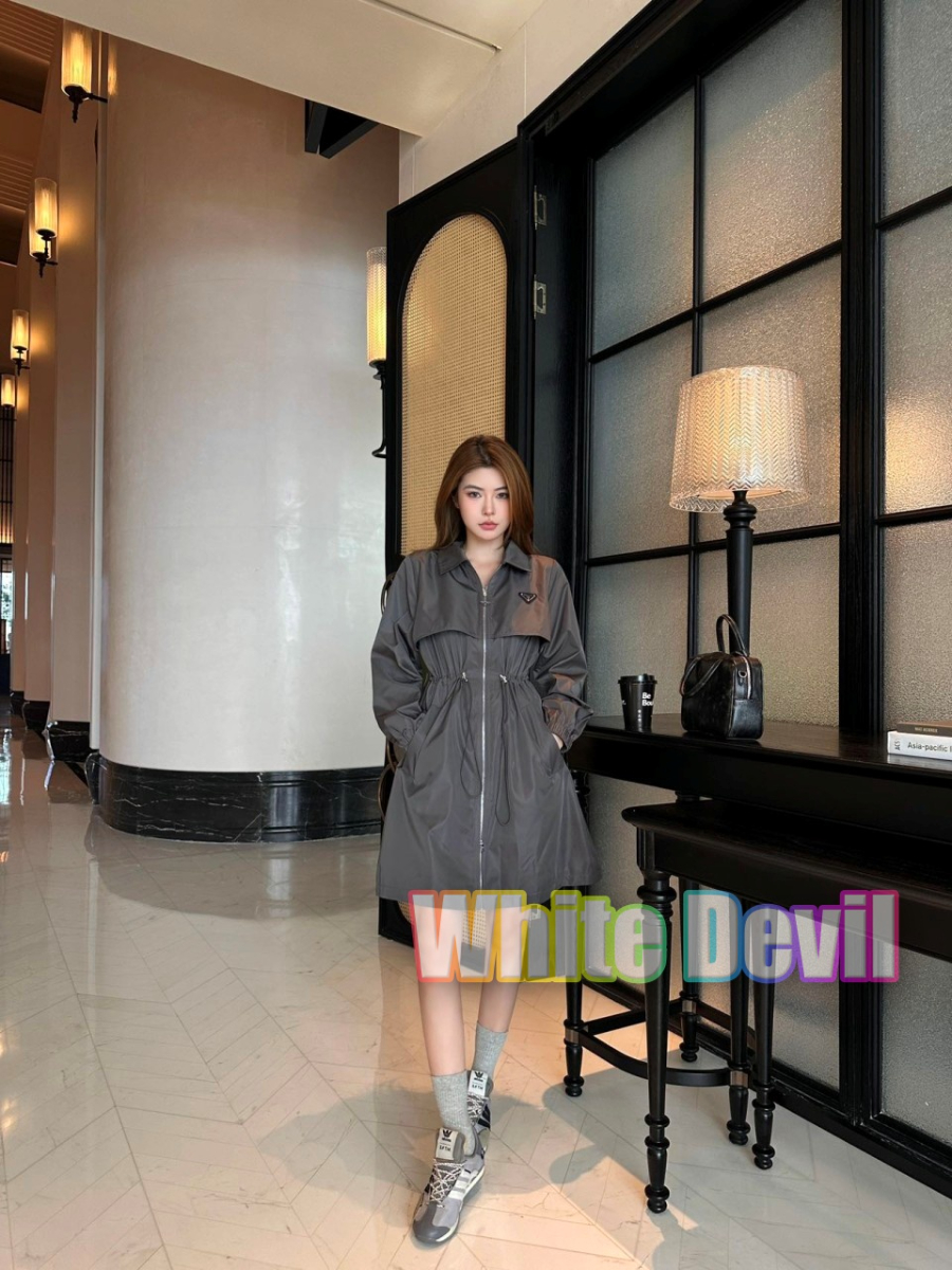 하얀악마 프라다 코트 (2).jpg