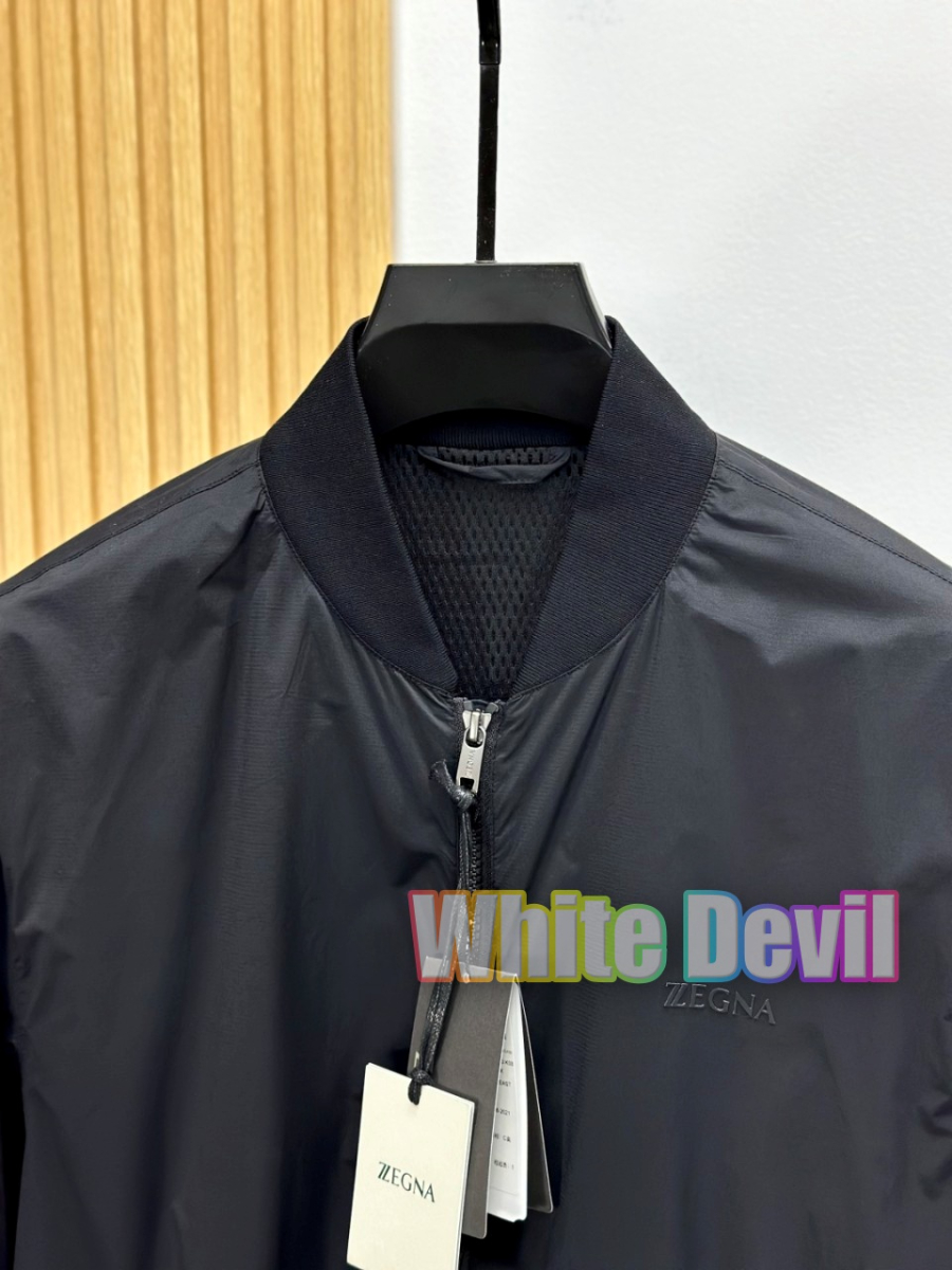 하얀악마 제냐 점퍼 (6).jpg