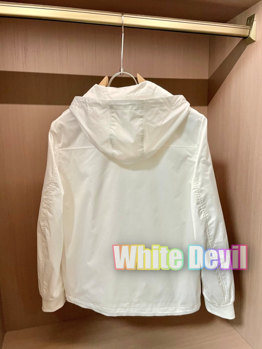 하얀악마 프라다 점퍼 (4).jpg