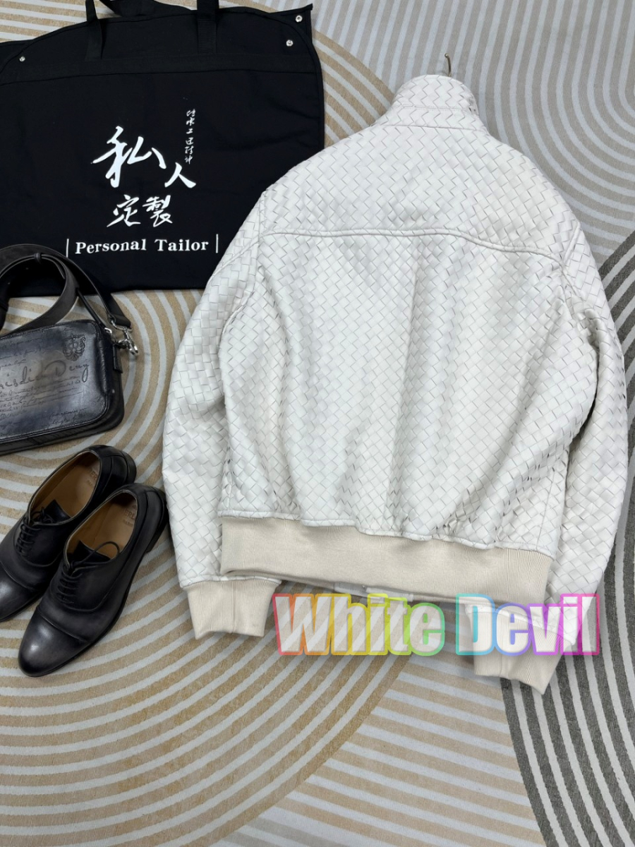 하얀악마 보테가 가죽자켓 (17).jpg