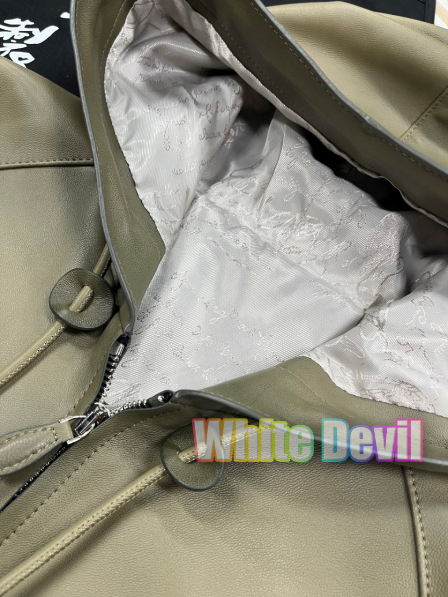 하얀악마 벨루티 가죽자켓 (13).jpg