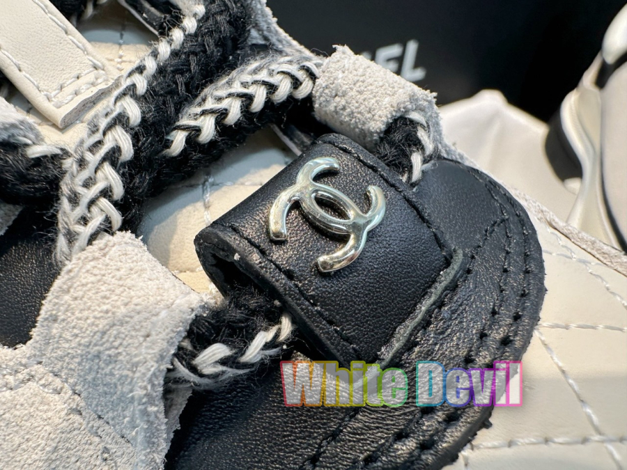 하얀악마 샤넬 스니커즈 (12).jpg