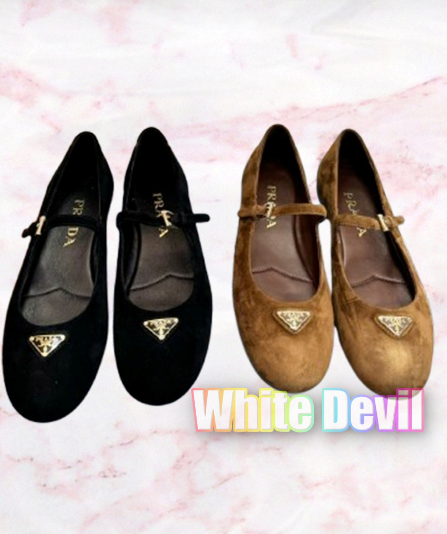 하얀악마 프라다 플랫 (11).JPG