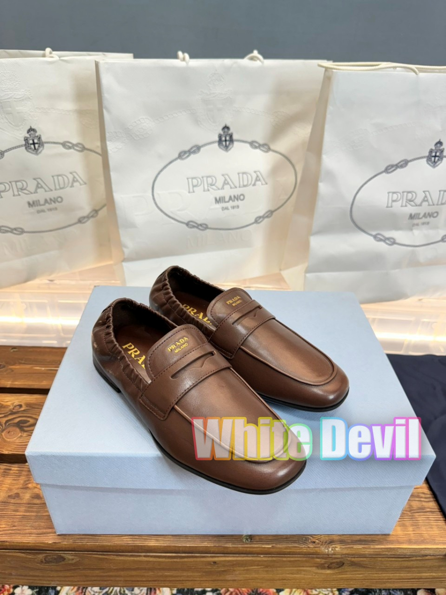 하얀악마 프라다 로퍼 (2).jpg