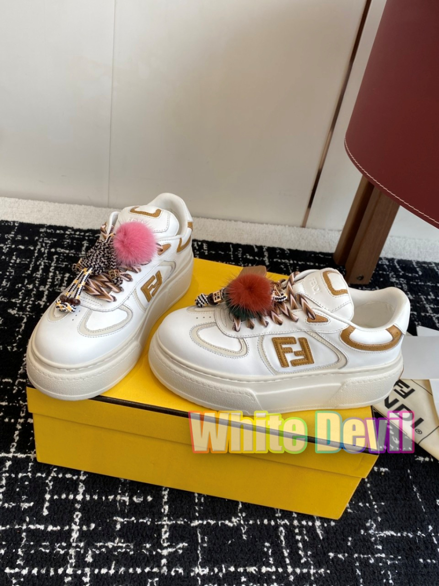 하얀악마 펜디 운동화 (5).jpg