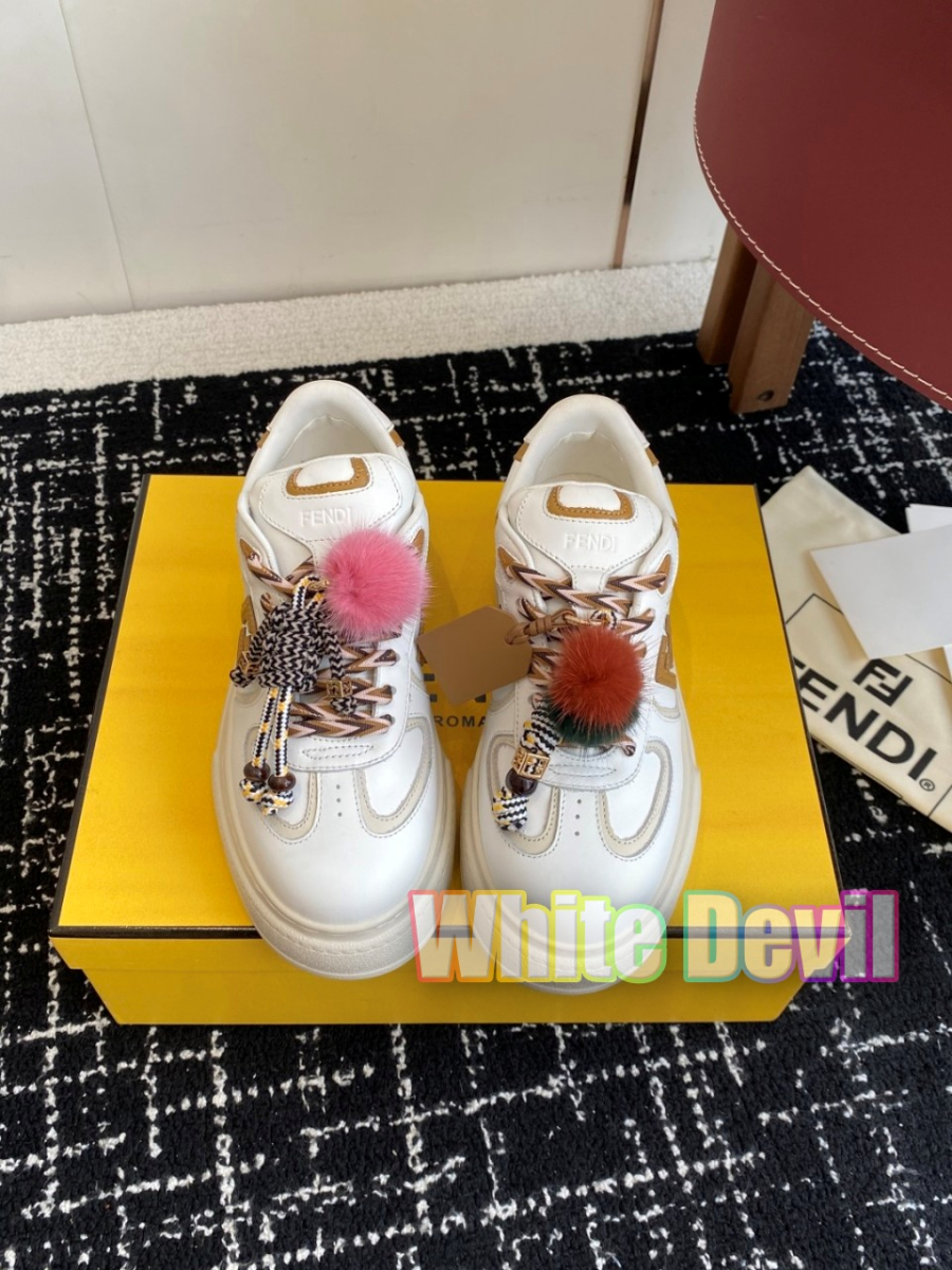 하얀악마 펜디 운동화 (6).jpg