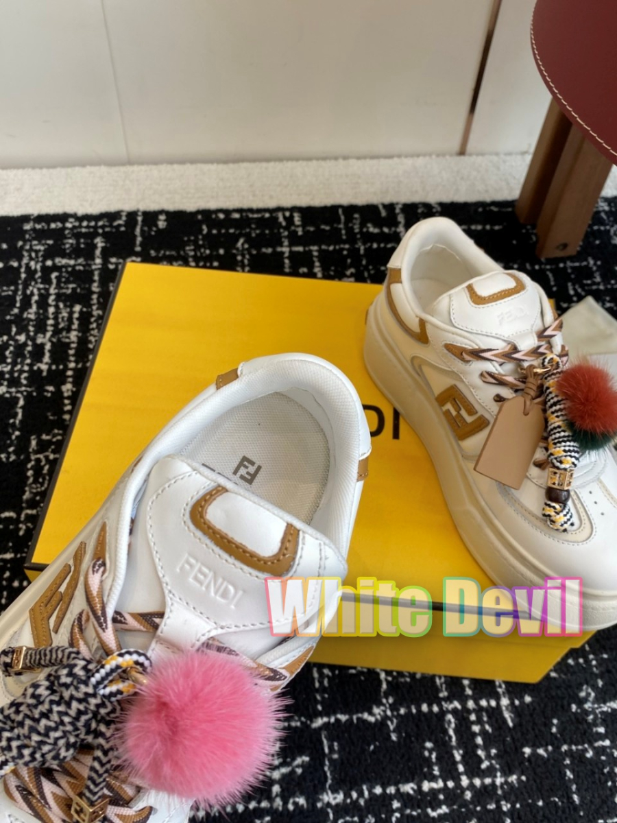 하얀악마 펜디 운동화 (12).jpg