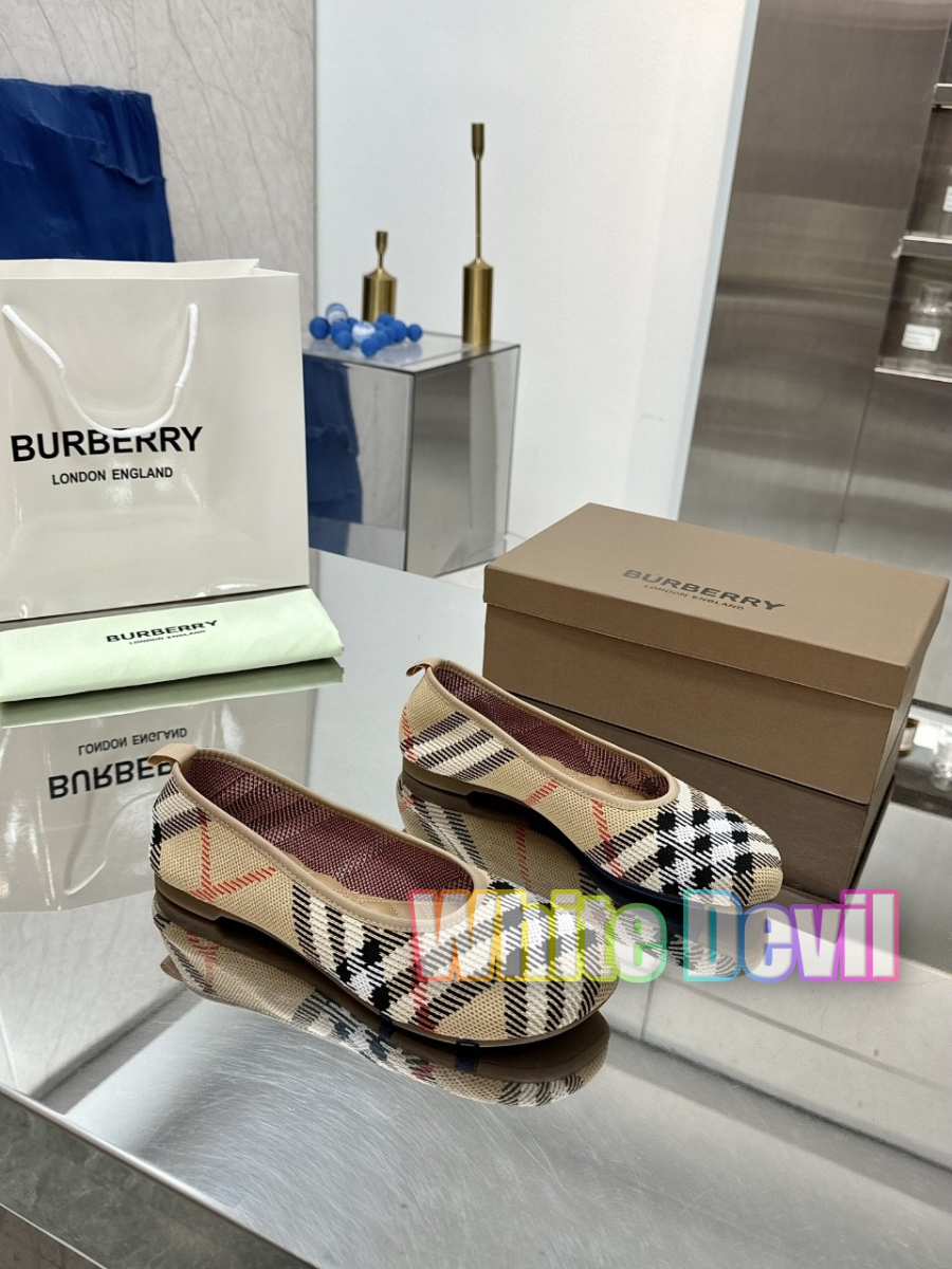 하얀악마 버버리 플랫 (11).jpg