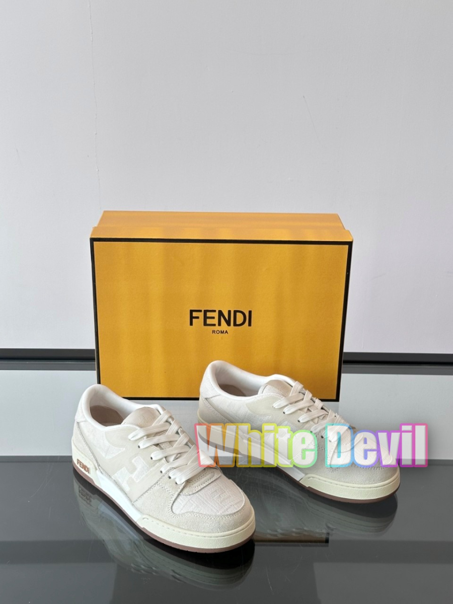 하얀악마 펜디 운동화 (2).jpg