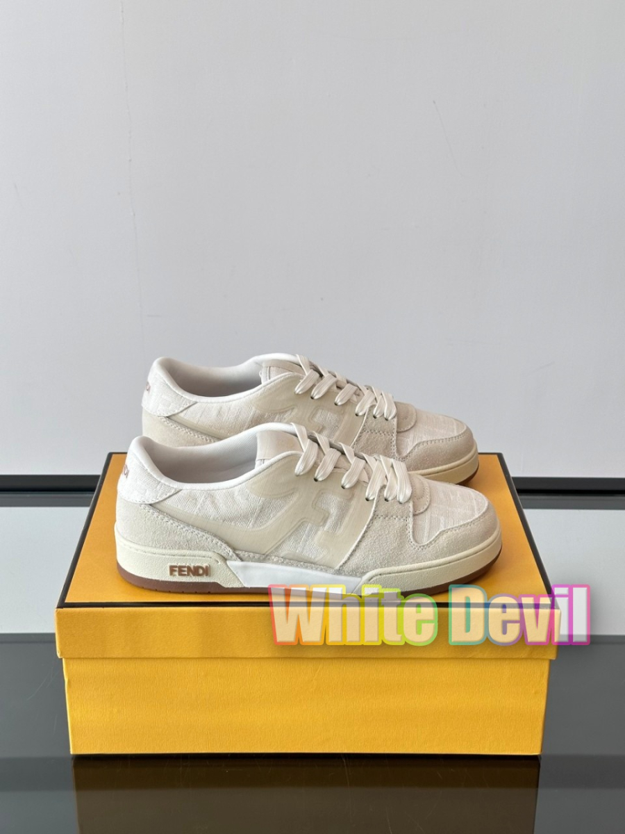 하얀악마 펜디 운동화 (3).jpg