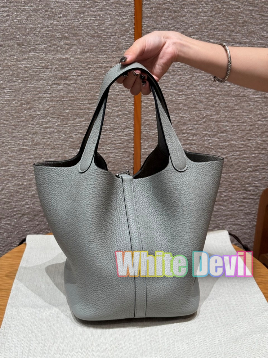 하얀악마 에르 피코탄 (2).jpg