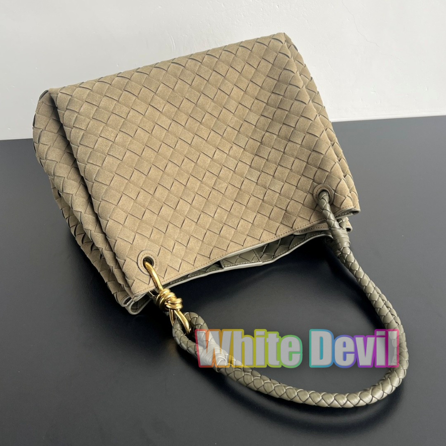 하얀악마 보테가 파라슈트 (6).jpg