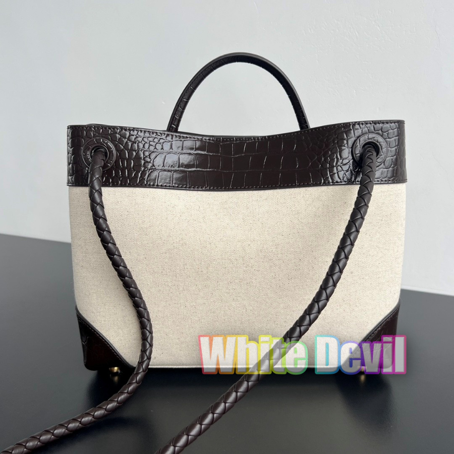 하얀악마 보테가 토트백 (3).jpg