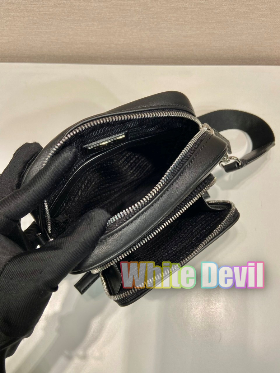 하얀악마 프라다 크로스백 (9).jpg