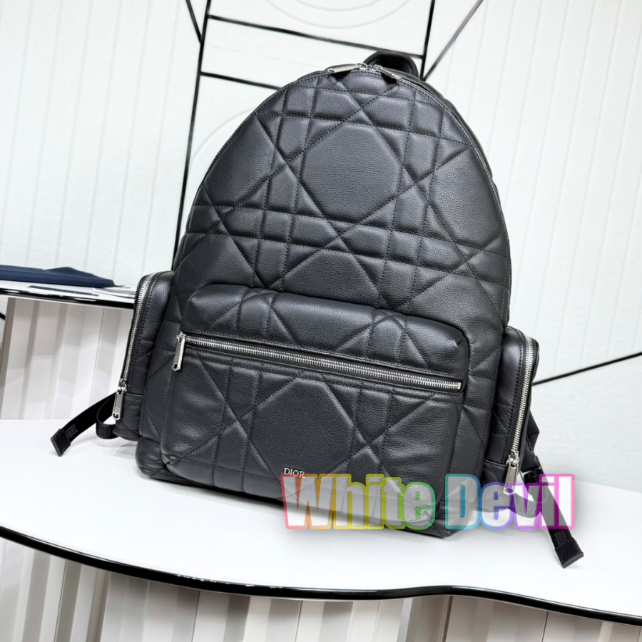 하얀악마 디올 백팩 (1).jpg