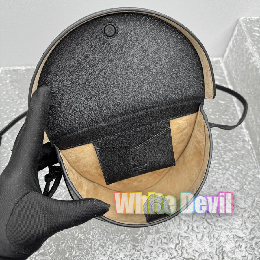 하얀악마 알라이아 가방 (8).jpg