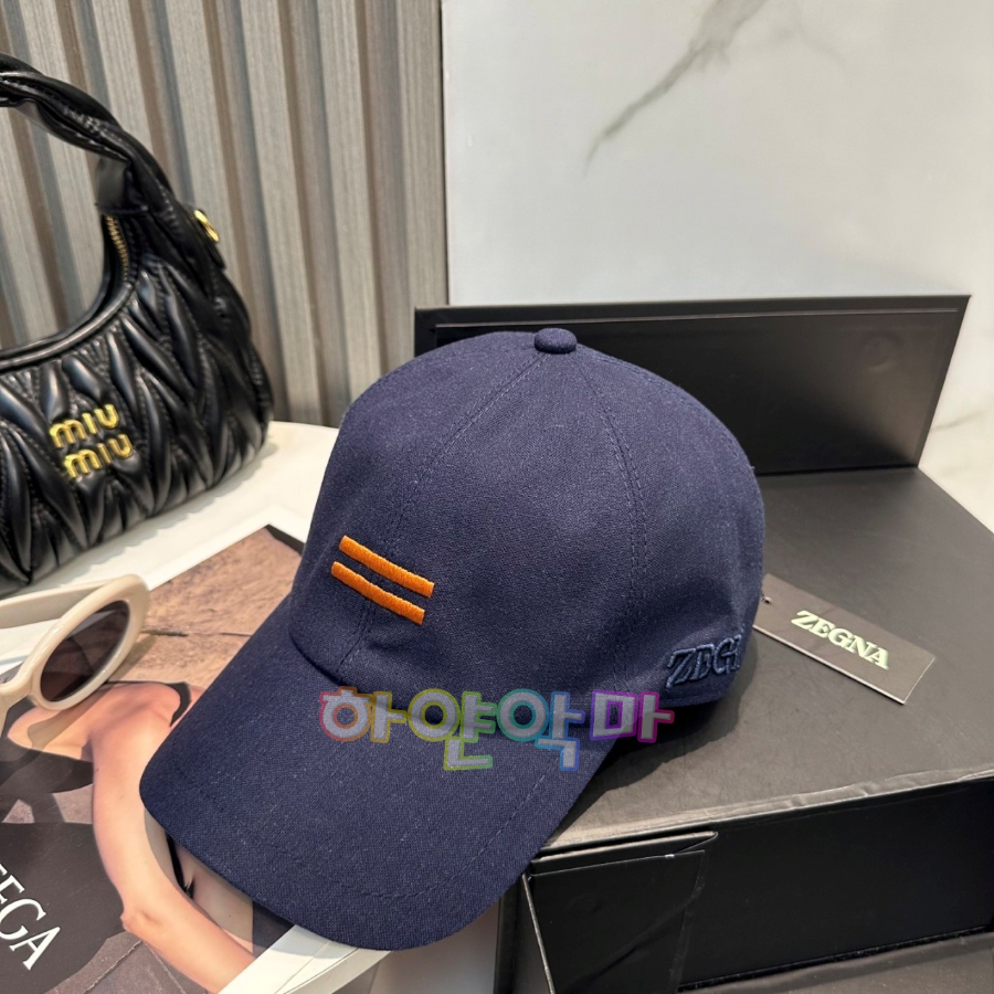 하얀악마 제냐 모자 (7).jpg