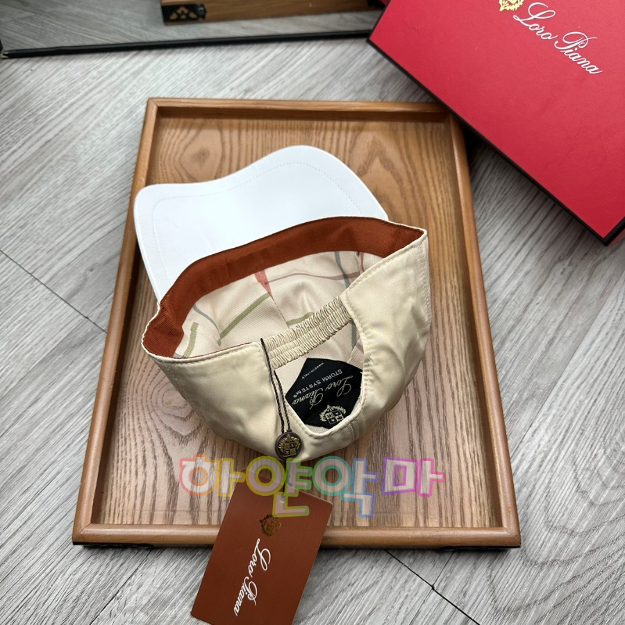 하얀악마 로로 모자 (9).jpg