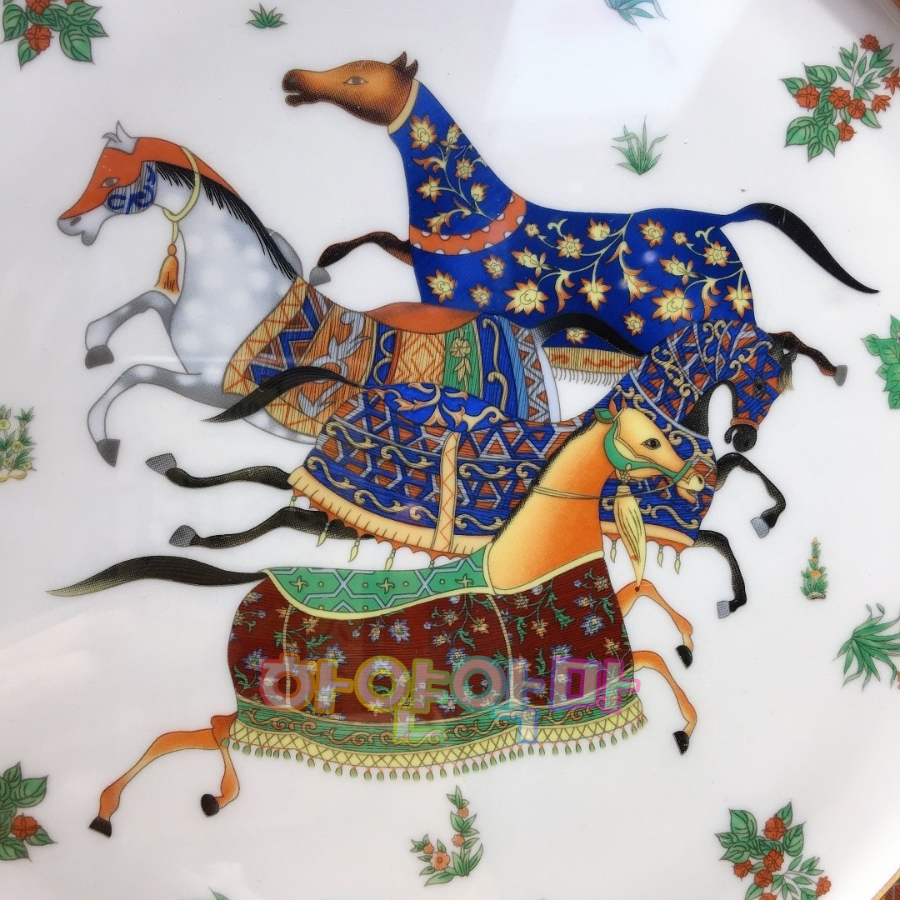 하얀악마 에르 액자 (6).jpg